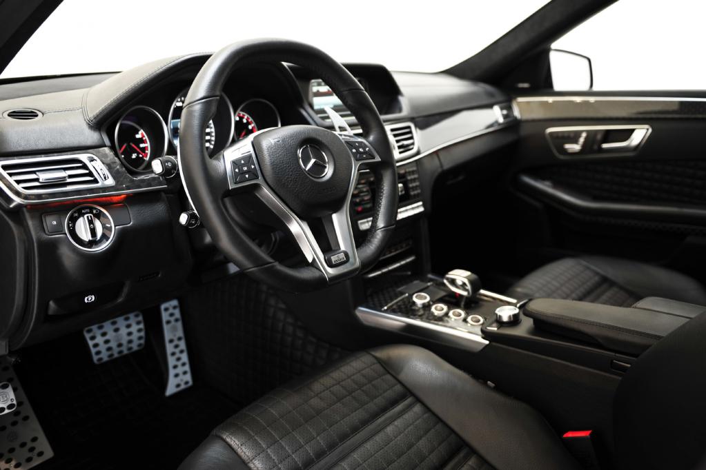 Brabus motzt Mercedes E63 auf 850 PS
