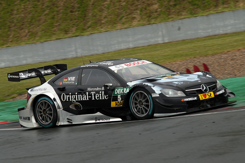 DTM in Oschersleben: Sieg für Mercedes bei schwierigem Regenrennen
