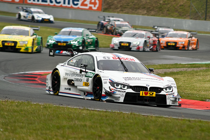DTM in Oschersleben: Sieg für Mercedes bei schwierigem Regenrennen