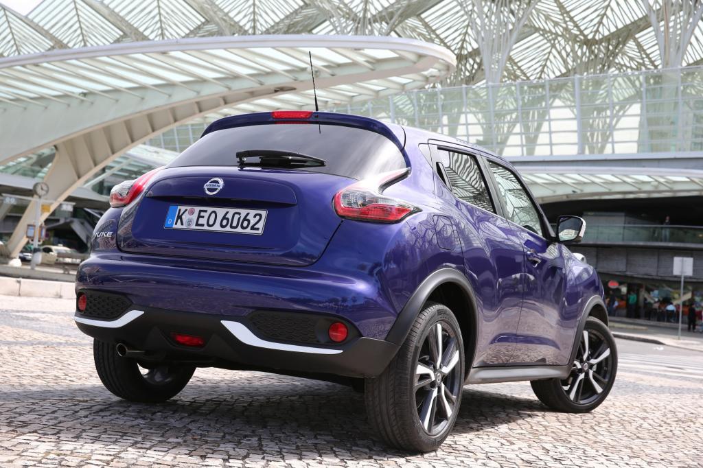 Die Verantwortlichen Nissan-Entwickler haben im Zuge des Facelifts das Kofferraum-Manko beseitigt und ihn um 40 Prozent vergrößert.