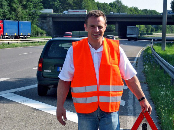 Die Warnweste wird Pflicht