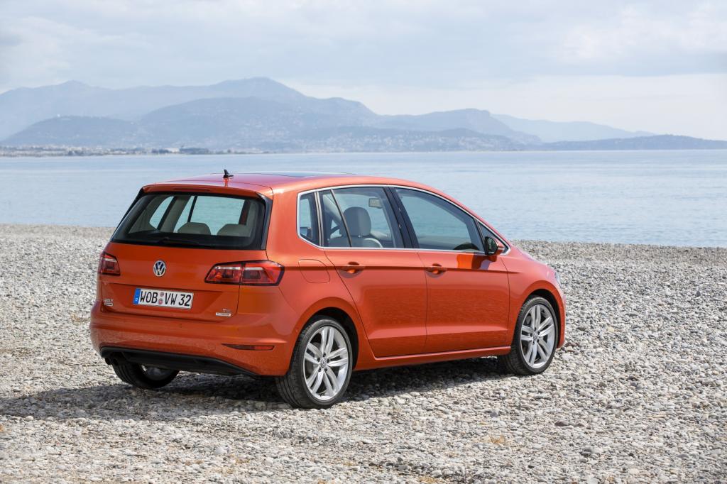 Die ersten Probefahrten mit der 1,4 Liter großen Otto-Ausführung sowie dem 2,0-Liter-Diesel bescheinigen dem Multifunktionsvehikel ein spritziges Naturell