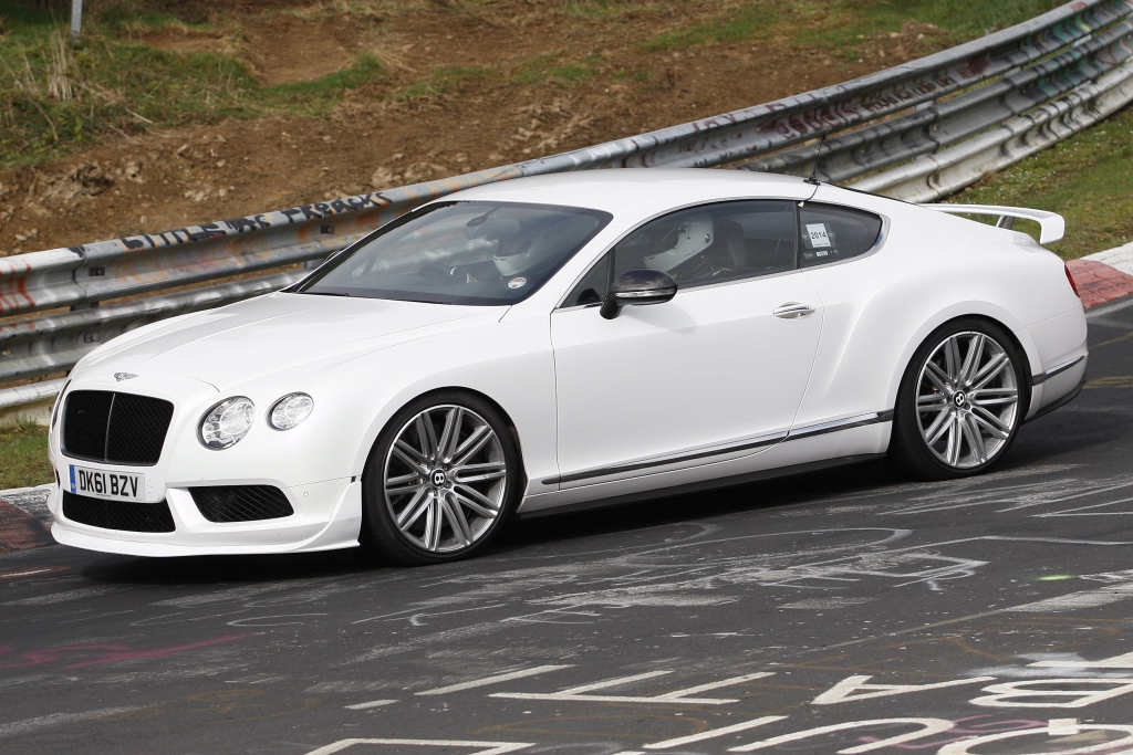 Erwischt: Erlkönig Bentley Continental GT V8 RS