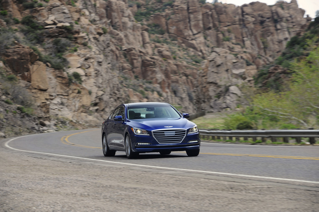 Fahrbericht Hyundai Genesis: Für Individualisten und kühle Rechner