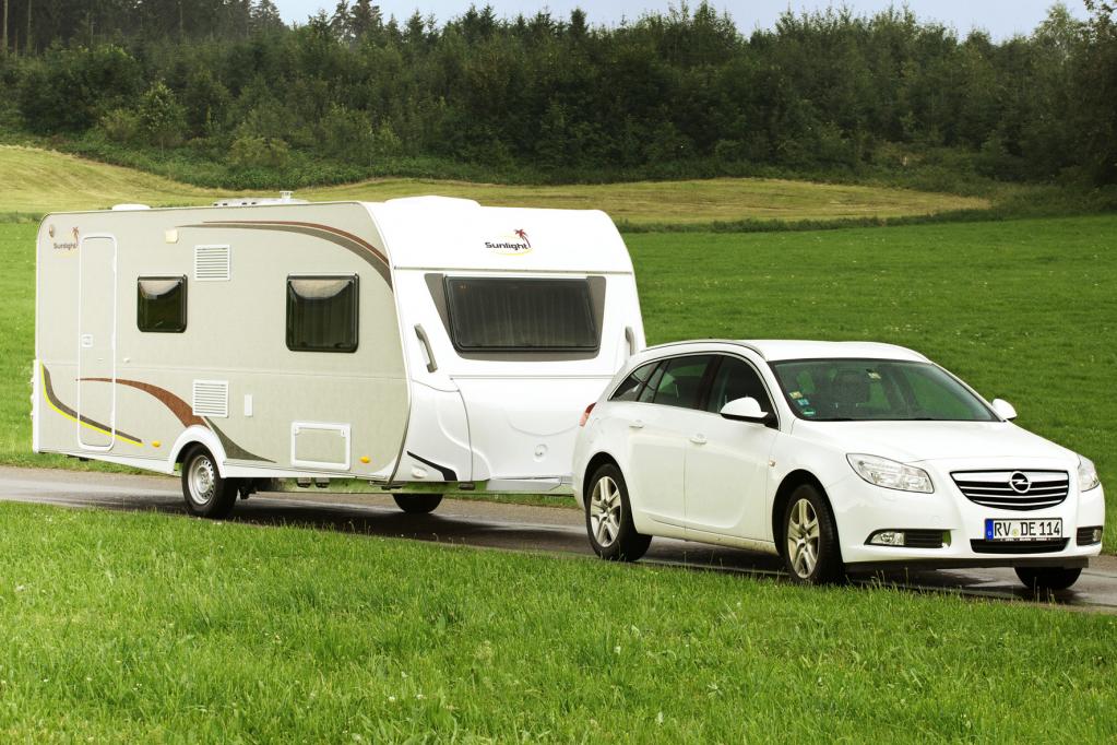 Gebrauchte Wohnmobile und Caravans kommen ins Rollen