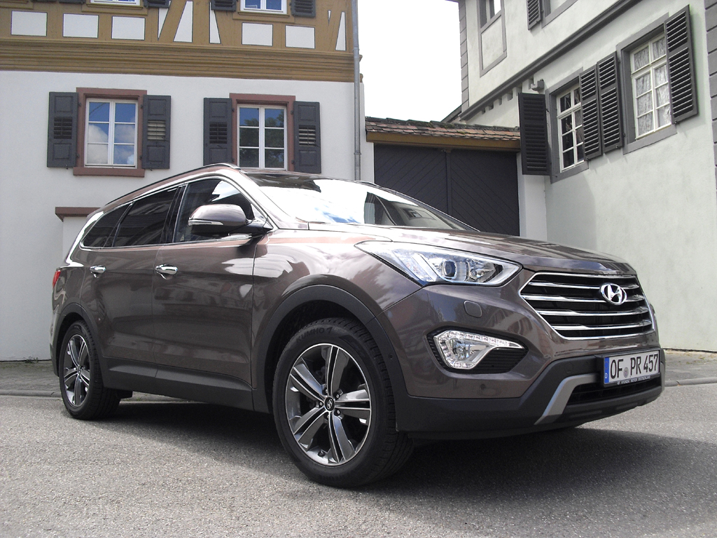 Hyundais Grand Santa Fe ist aktuell bei uns das Flaggschiff der Marke. 