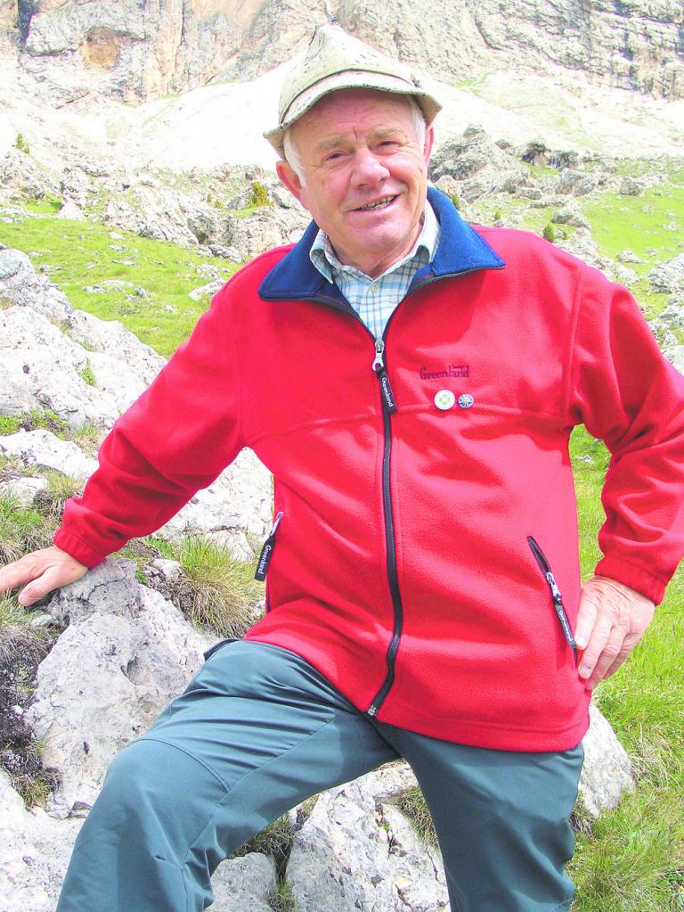 Ignaz Obkircher (75) ist Wanderführer im Hotel Engel Spa & Resort. 