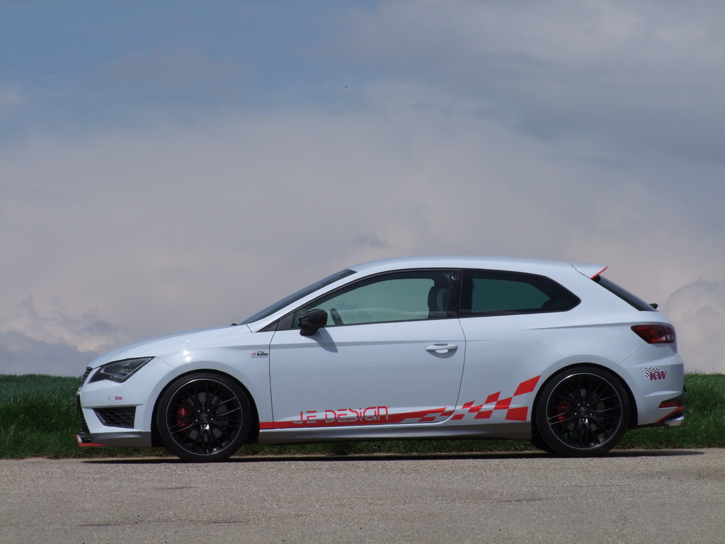 JE Design schärft den Seat Leon Cupra nach