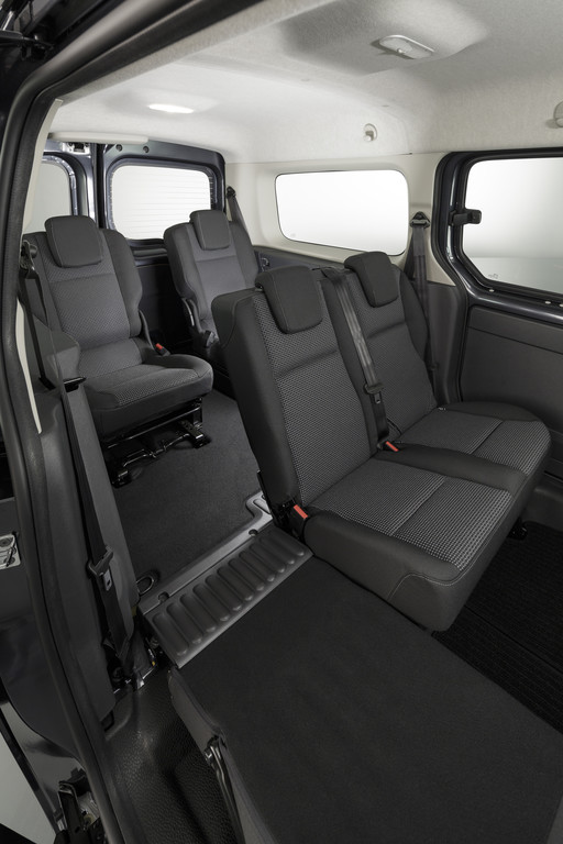 Mercedes-Benz Citan für sieben Erwachsene