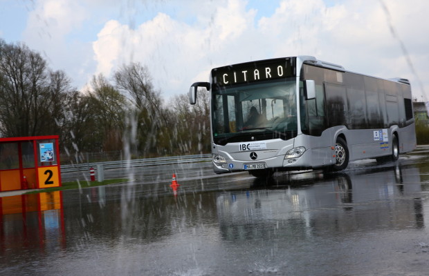 Mercedes-Benz Citaro gewinnt Bus-Vergleichstest