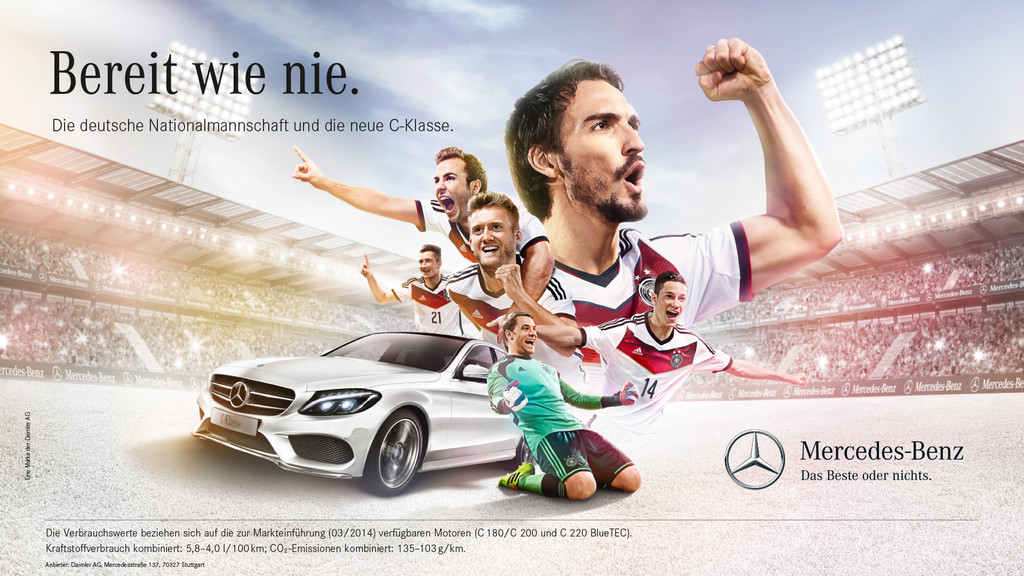 Mercedes-Benz setzt WM-Fußballer mit C-Klasse in Szene