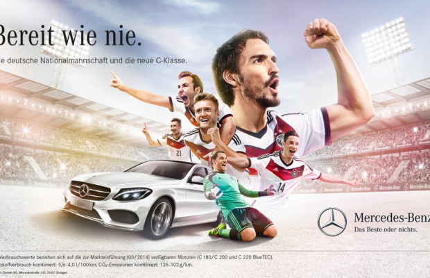 Mercedes-Benz setzt WM-Fußballer mit C-Klasse in Szene