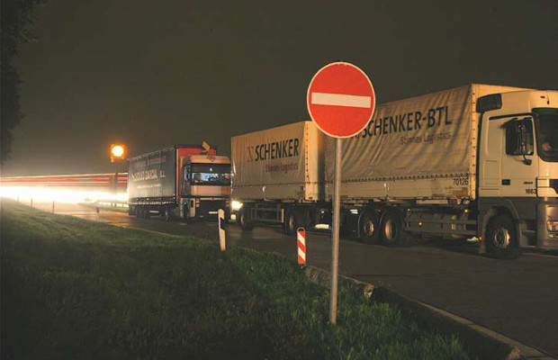 Ost-Lkw: Das Risiko rollt mit
