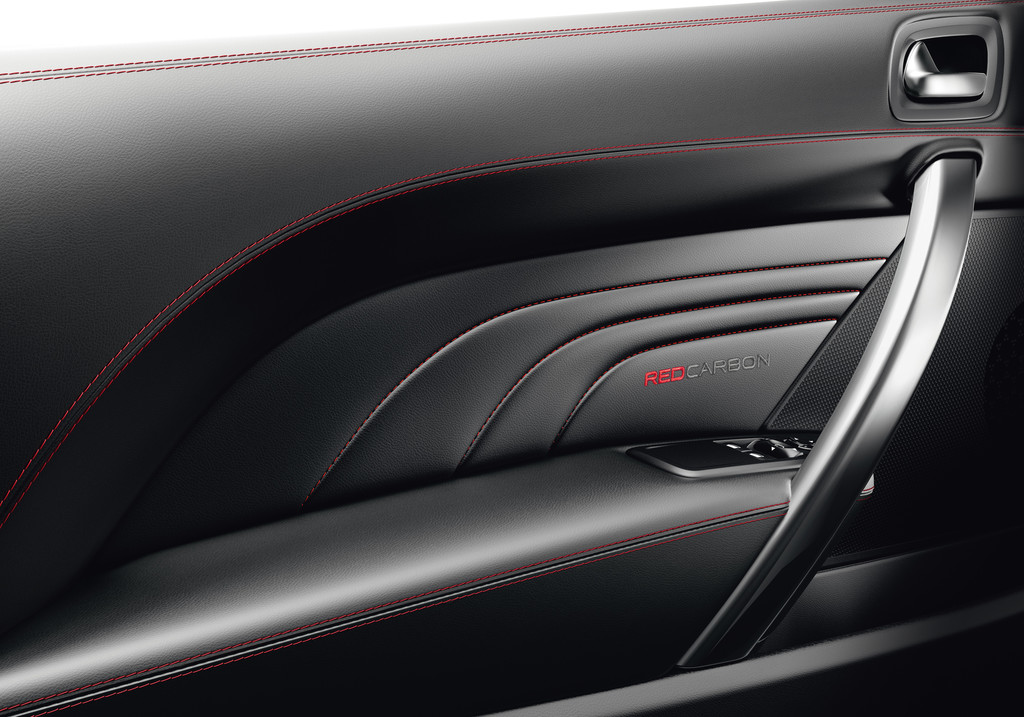 Peugeot bringt Sondermodell RCZ Red Carbon