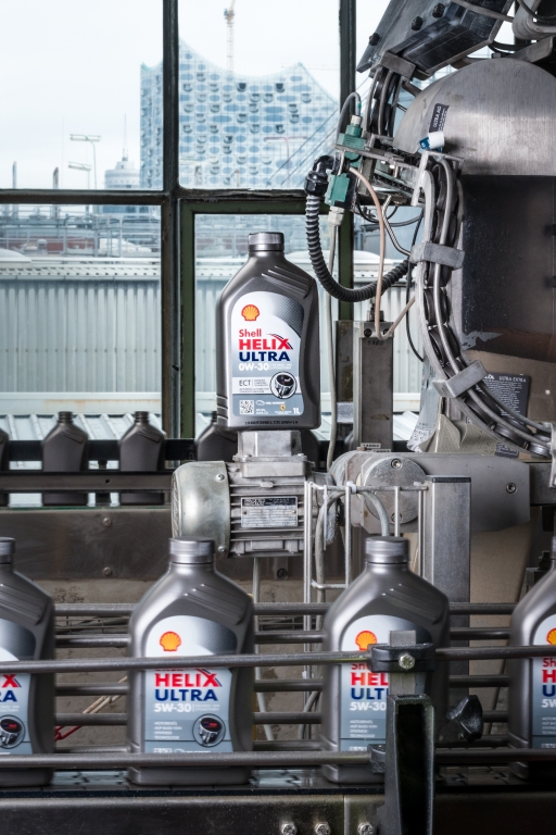 Shell-Motorenöle aus Erdgas - So sauber wie am erste Tag