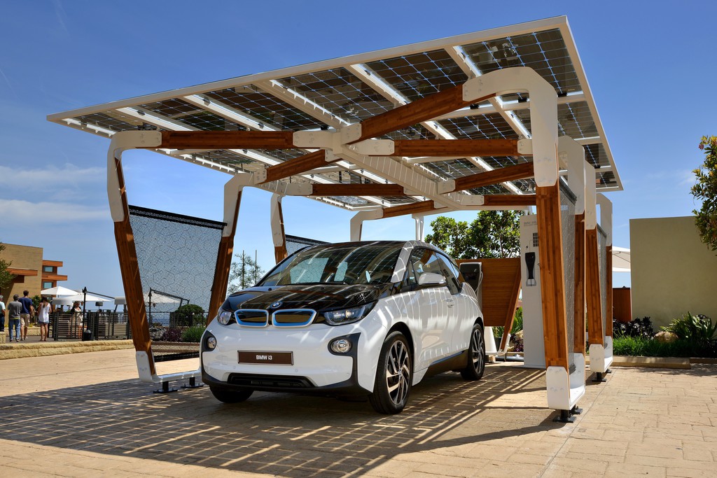 Solar-Carport passend zu den BMW i-Modellen