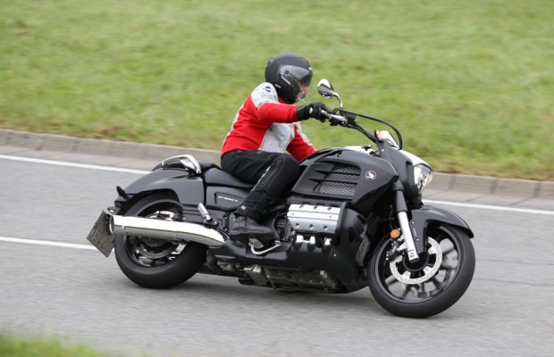 Test Honda F6C: Agiler Sixpack
