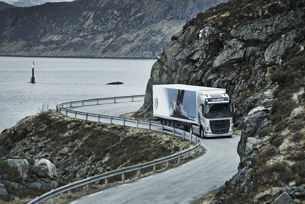 Volvo FH als Ocean-Race-Edition