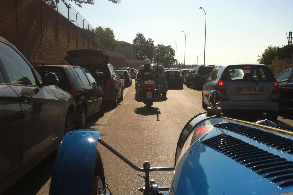 Wenn sich ein Polizeimotorrad vors Auto setzt, hat man das große Los gezogen