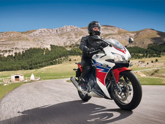 Übersicht Motorradhersteller: Honda CBR-500R - Bild: Honda