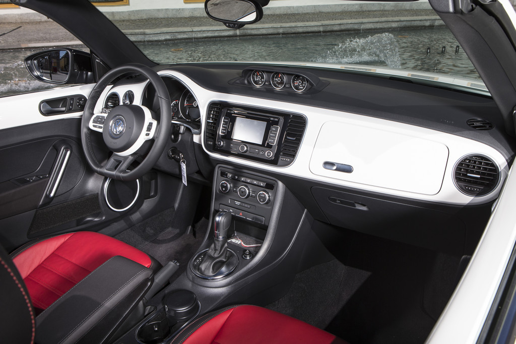 Abt pusht das VW Beetle Cabrio auf bis zu 260 PS