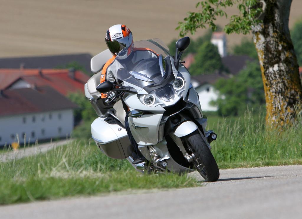 Anders als bei früheren Testfahrzeugen dieses Typs flutschen beim Exklusiv-Testbike auch die Gangwechsel nahezu unauffällig