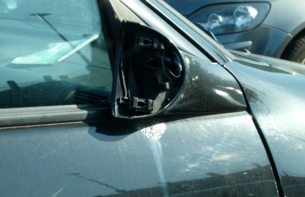 Aus Spaß Autos zertrümmern