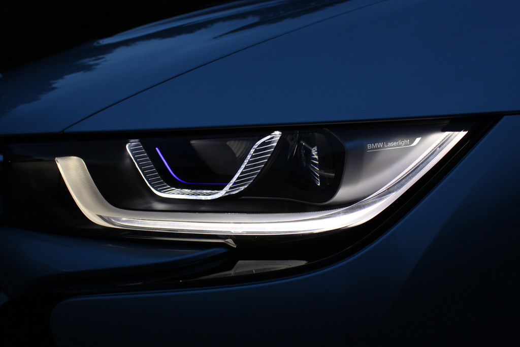 BMW gewinnt den Kampf der Laserstrahlen