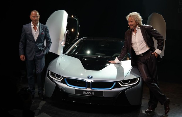 BMW i8: Präsentation auf großer Bühne