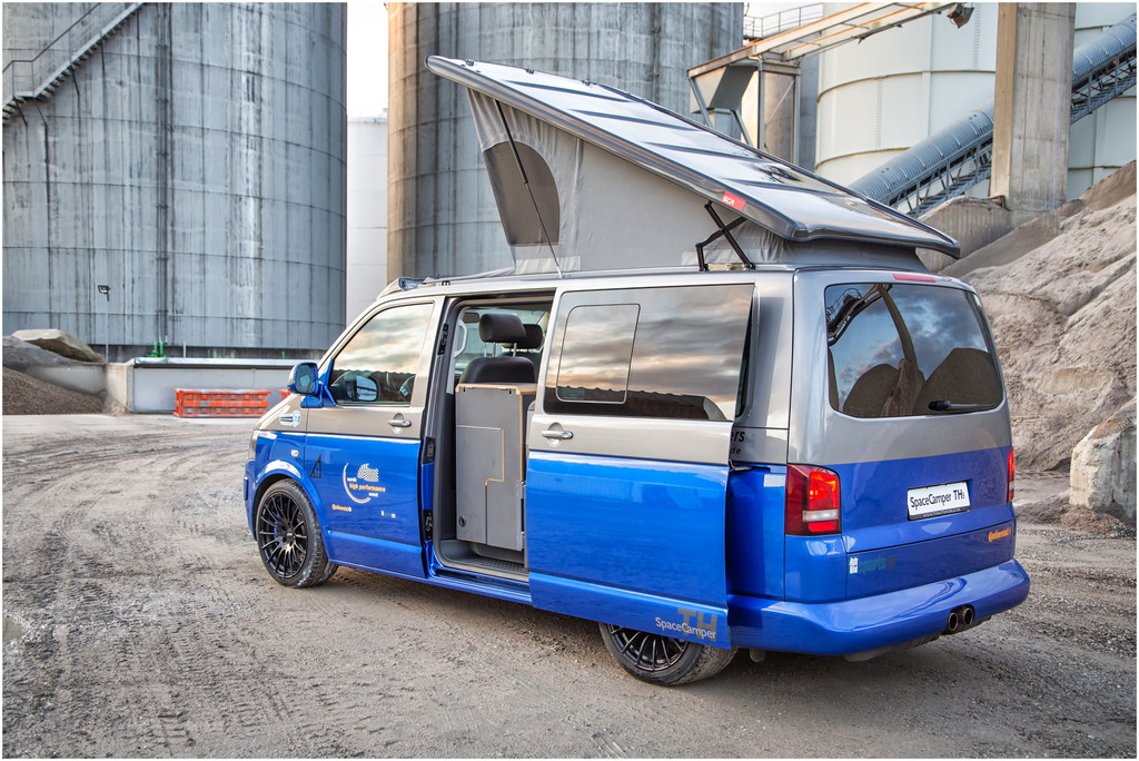 Das schnellste Doppelbett auf Rädern: VW Spacecamper TH5