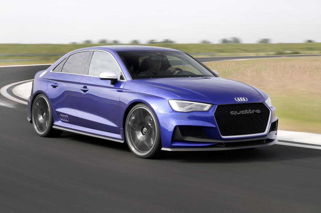 Einen A3 mit irrwitzigen 525 PS. „Clubsport Concept“ heißt die in magnetic-blue lackierte Studie, die Autos wie den CLA 45 AMG von Mercedes oder den M 235i von BMW das Fürchten lehren soll.