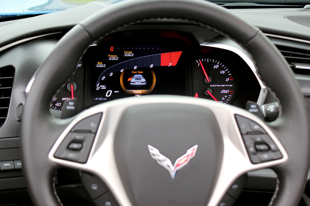 Erste Fahrt im Chevrolet Corvette Stingray Convertible