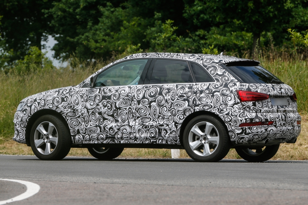 Erwischt: Erlkönig Audi Q3 Facelift