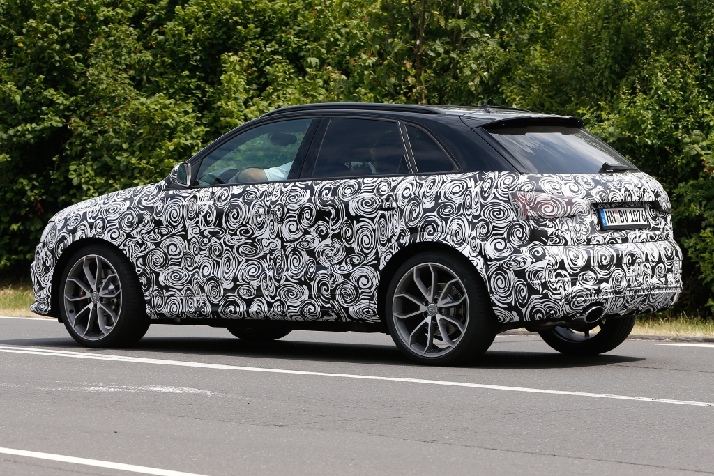 Erwischt: Erlkönig Audi RS Q3 Facelift