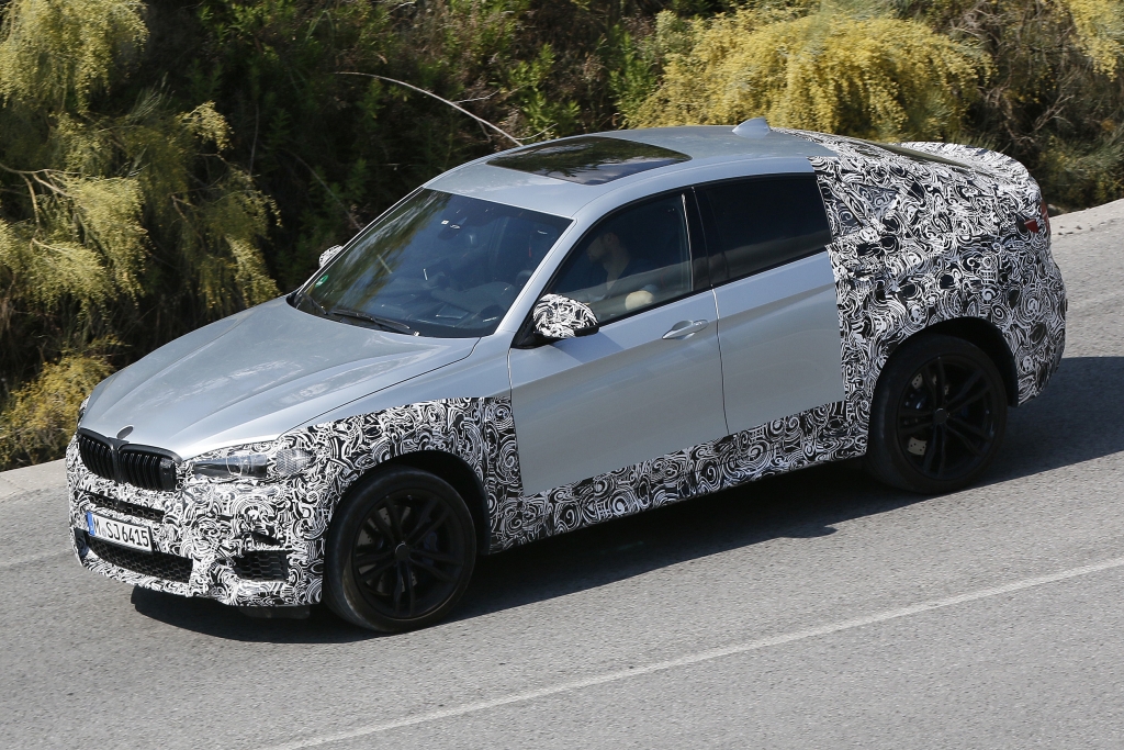 Erwischt: Erlkönig BMW X6 Facelift