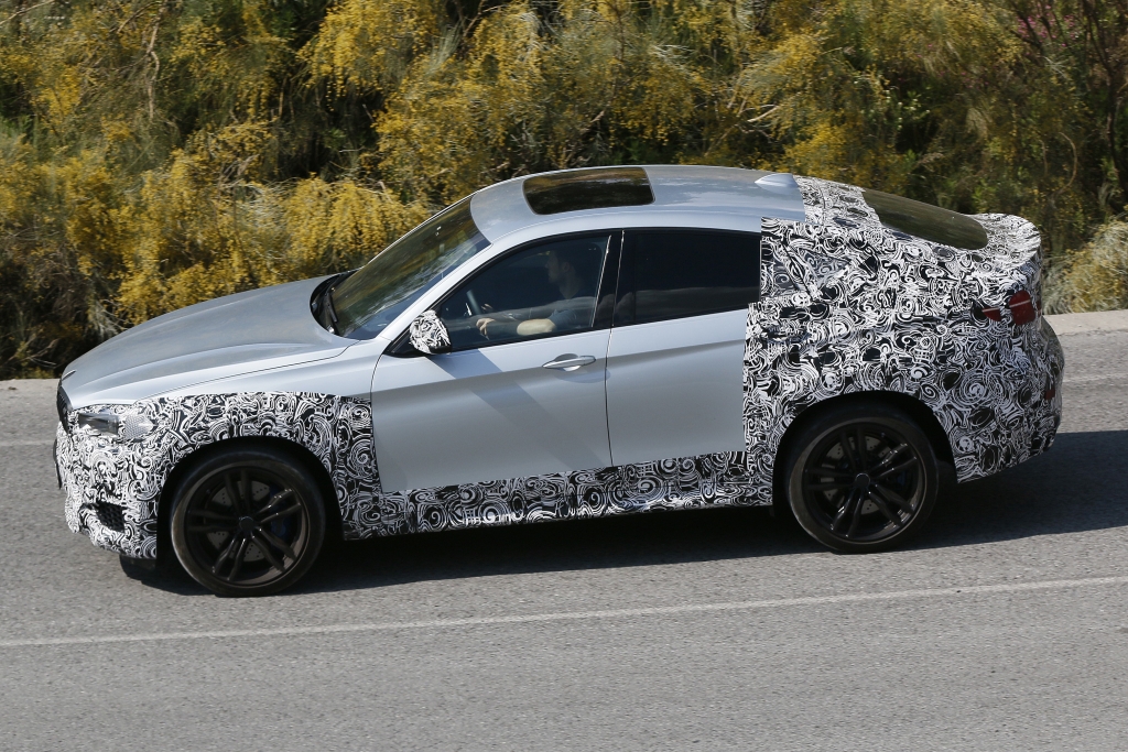 Erwischt: Erlkönig BMW X6 Facelift