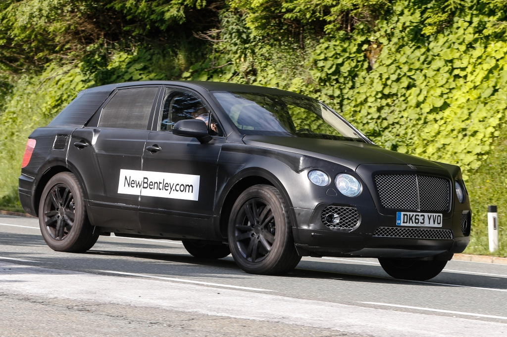Erwischt: Erlkönig Bentley SUV