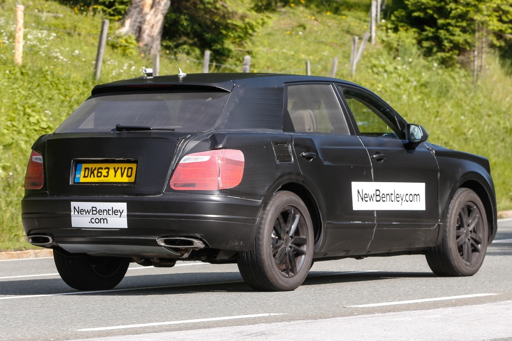 Erwischt: Erlkönig Bentley SUV