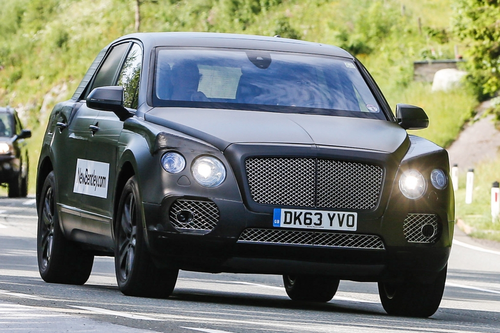 Erwischt: Erlkönig Bentley SUV