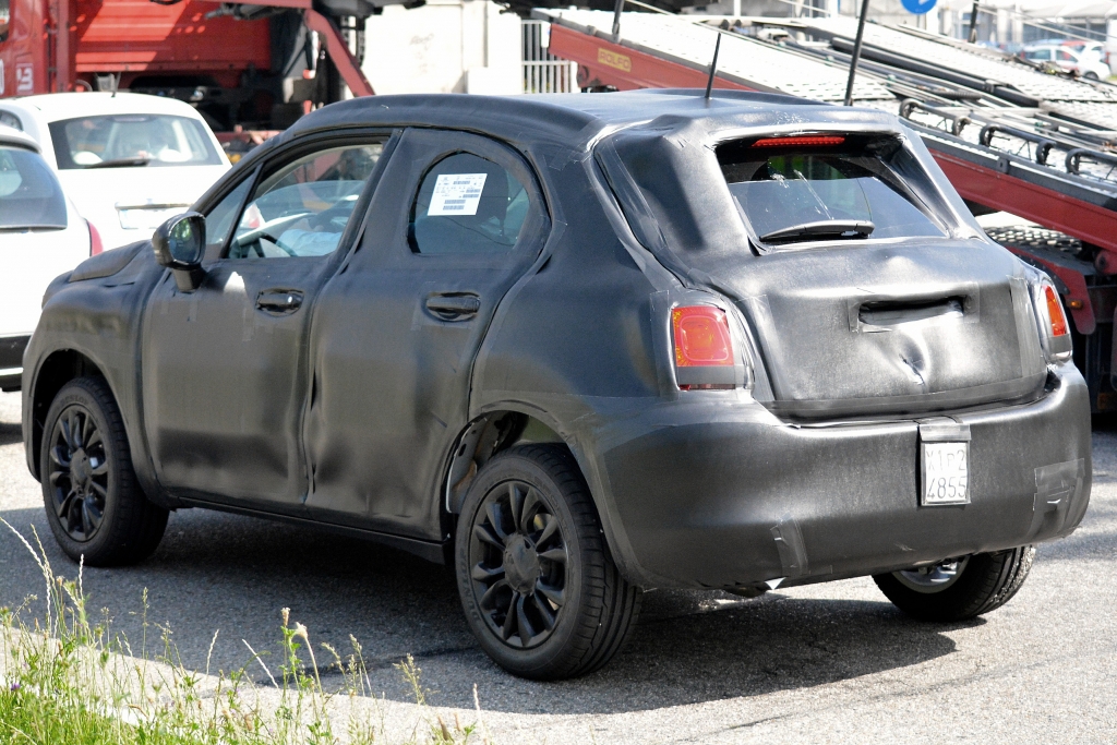 Erwischt: Erlkönig Fiat 500 X (2015)