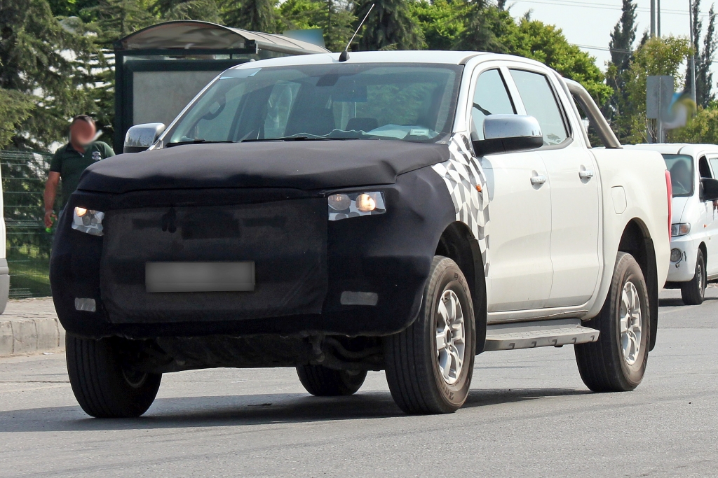 Erwischt: Erlkönig Ford Ranger Facelift