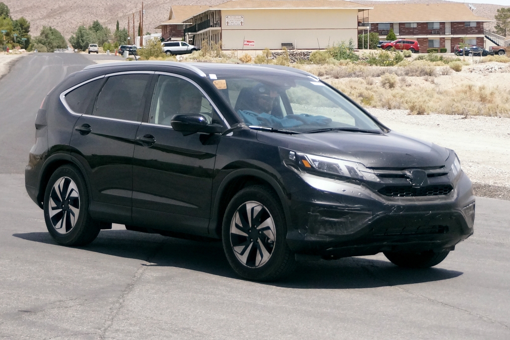 Erwischt: Erlkönig Honda CR-V Facelift für 2015