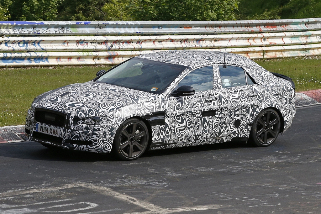 Erwischt: Erlkönig Jaguar XE - Der neue in der Mittelklasse
