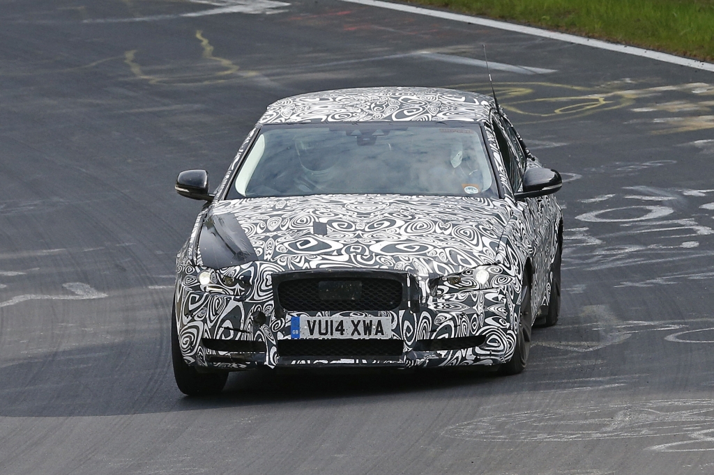 Erwischt: Erlkönig Jaguar XE - Der neue in der Mittelklasse