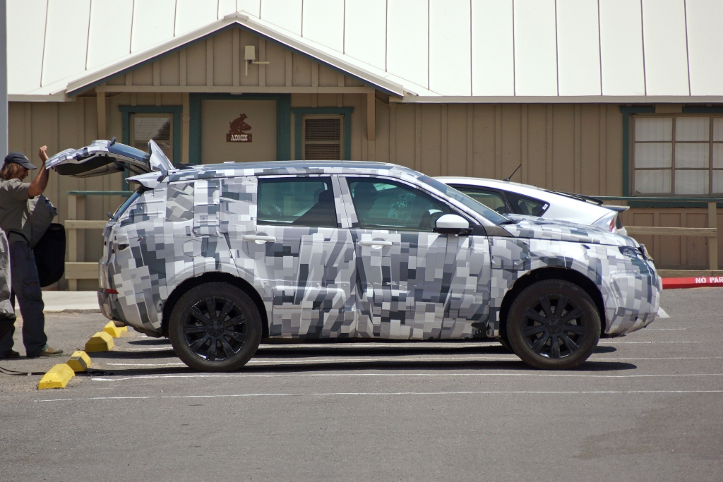 Erwischt: Erlkönig Land Rover Discovery Sport - Auf US-Tour