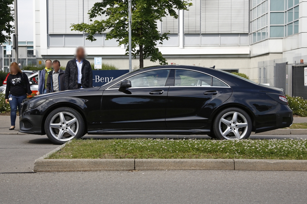Erwischt: Erlkönig Mercedes CLS Facelift - Mehr S(-Klasse) im CLS