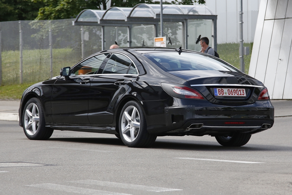 Erwischt: Erlkönig Mercedes CLS Facelift - Mehr S(-Klasse) im CLS