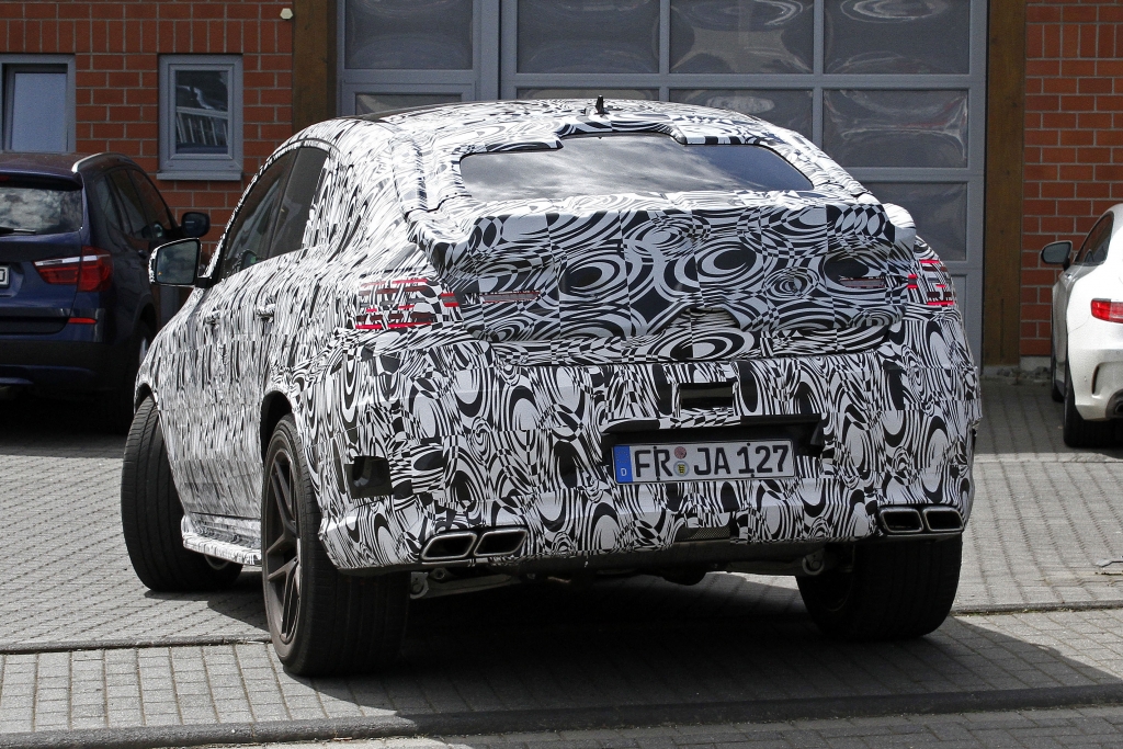 Erwischt: Erlkönig Mercedes MLC 63 AMG