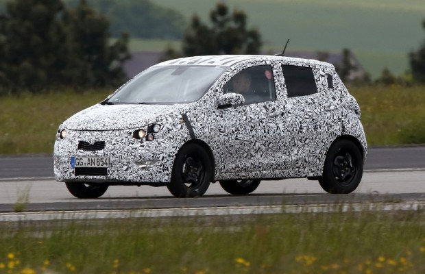 Erwischt: Erlkönig Opel Agila