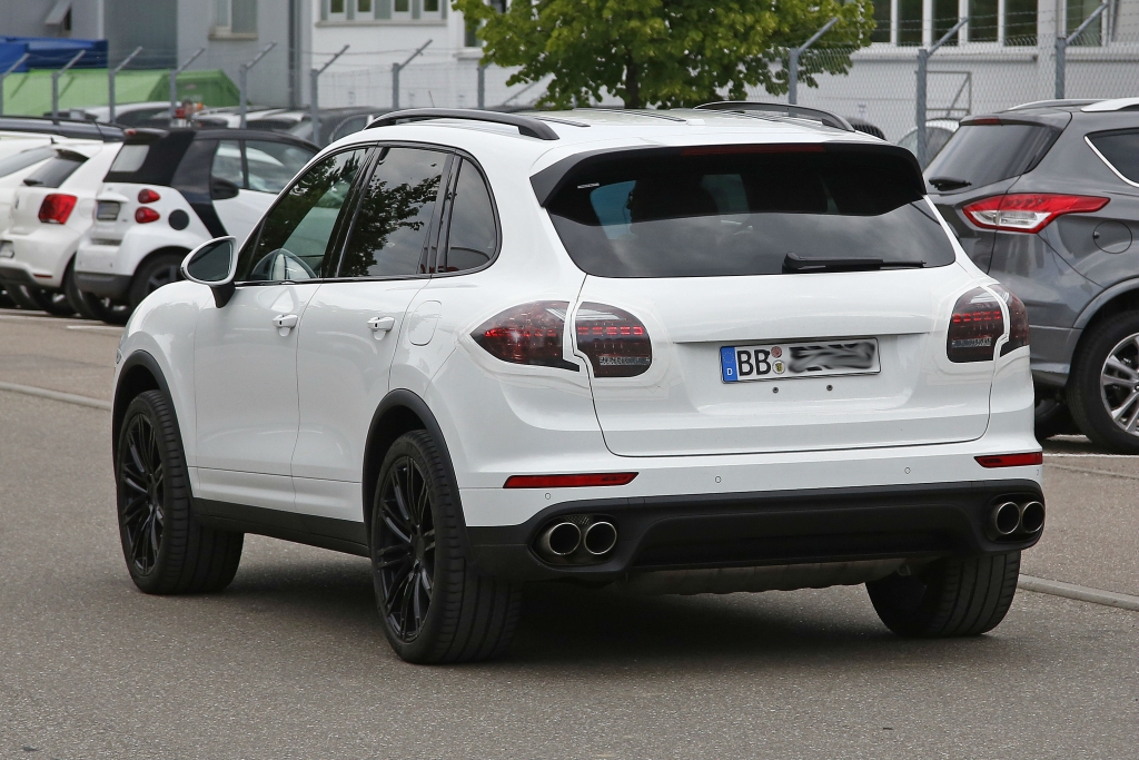 Erwischt: Erlkönig Porsche Cayenne Facelift